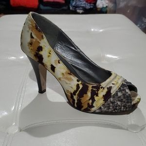 Size 8 Madden Girl heels